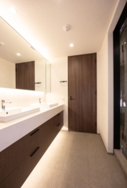 洗面設備　※同仕様写真含む