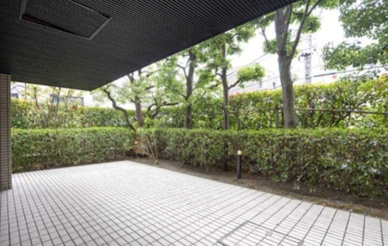 バルコニー　※同仕様写真含む