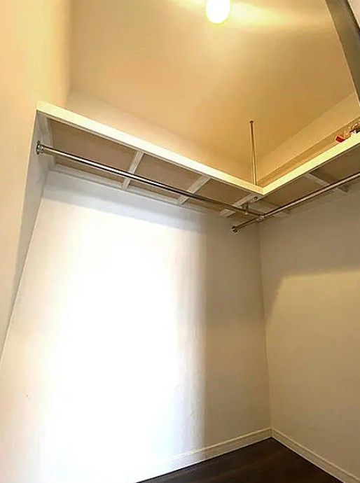 収納　写真は同タイプ住居です。