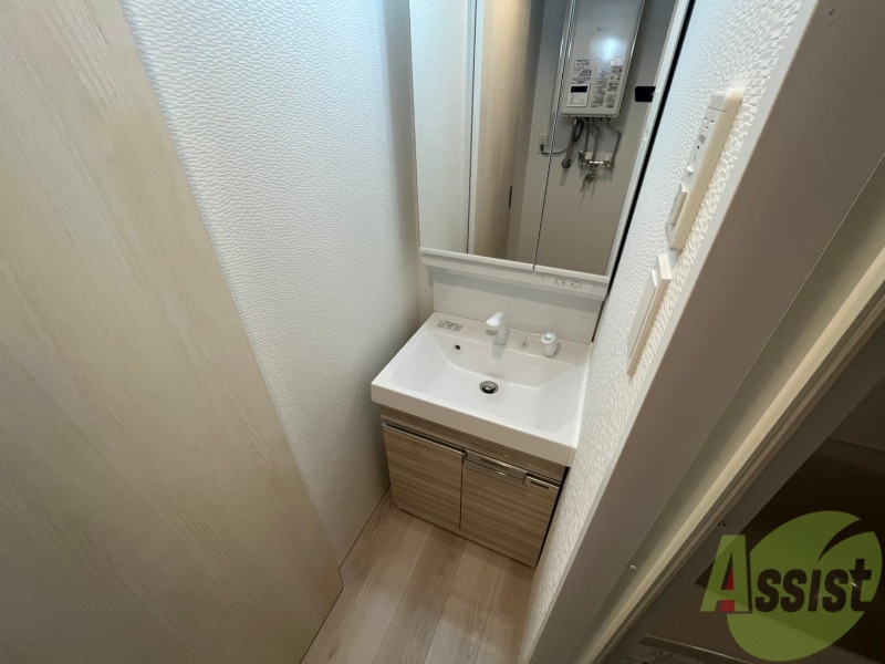 洗面設備　シャンプードレッサーで身支度もラクラクです！