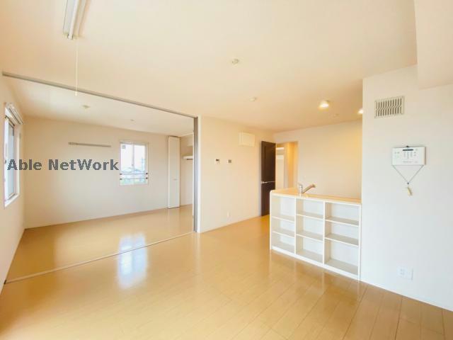 居室・リビング　※同型・現況優先