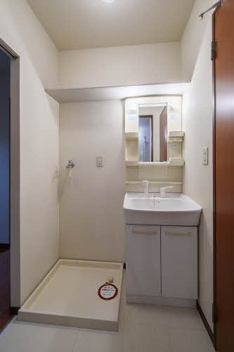 洗面設備　洗面化粧台