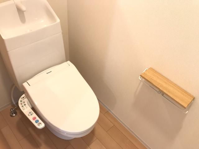 トイレ　シャワー付トイレ