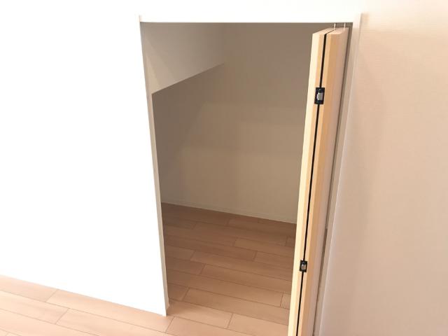 収納　リビング収納