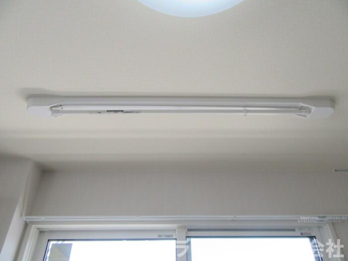 その他設備　室内物干し