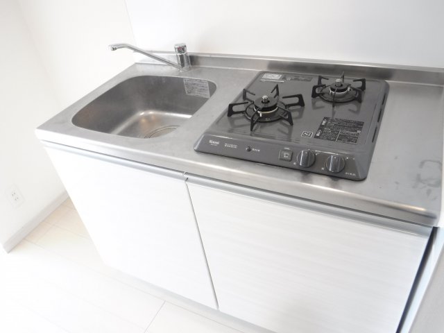 キッチン　他のお部屋の参考写真となります。