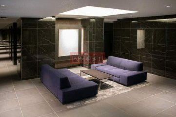 その他　エントランス