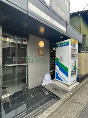 エントランス　グラマシー若林