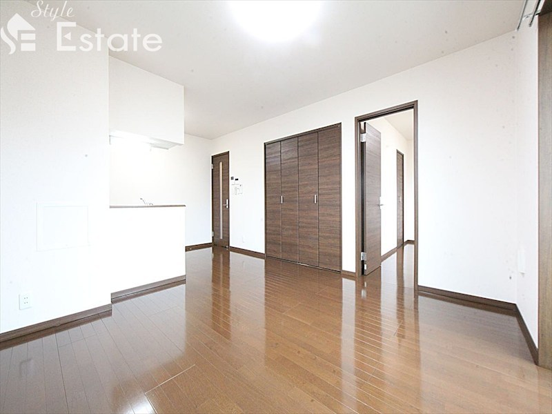 居室・リビング　内装