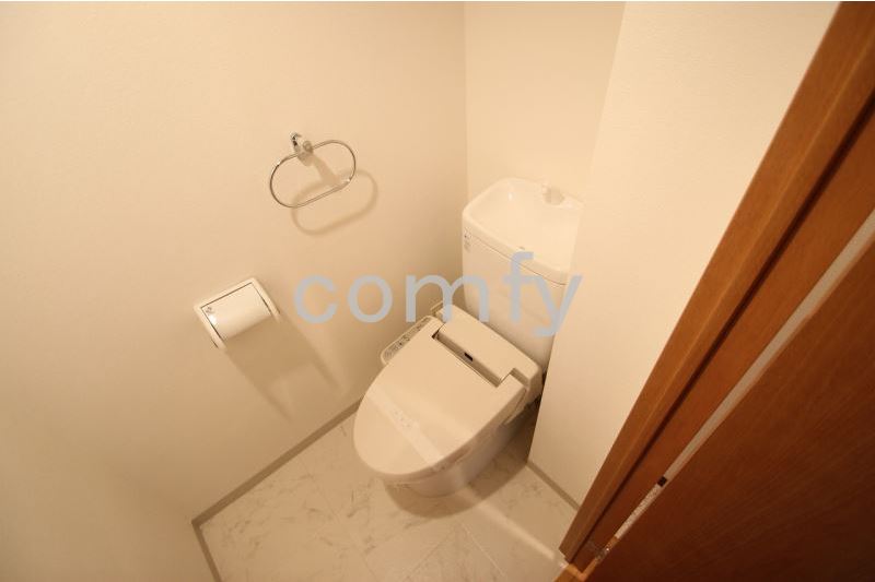 トイレ　ウォシュレット付きトイレ