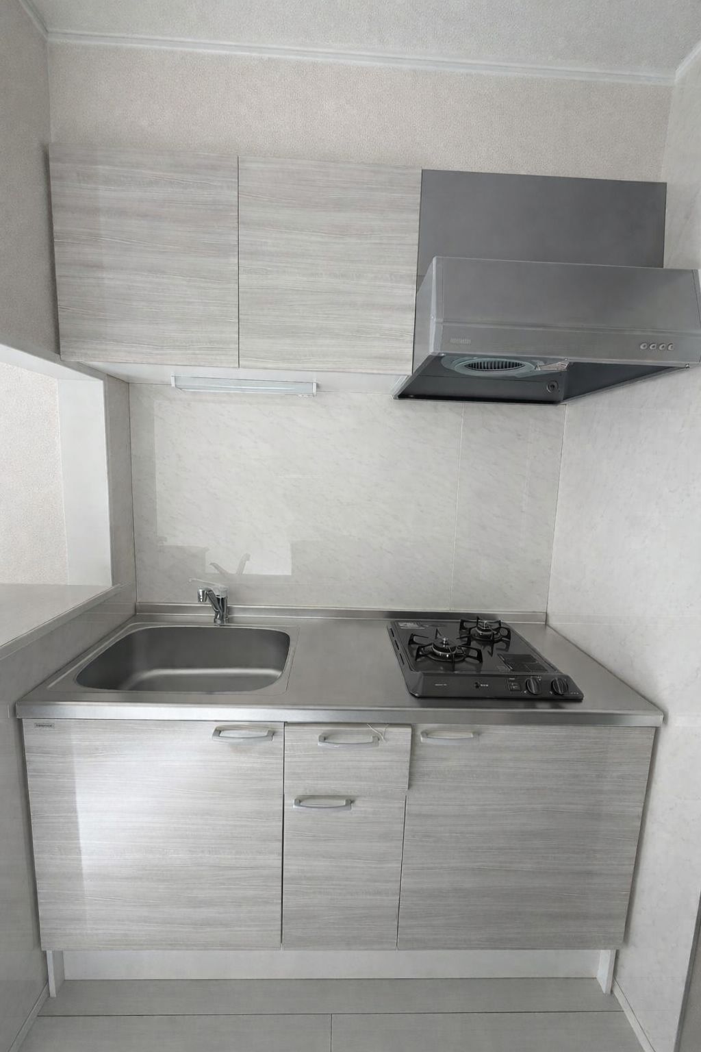 キッチン　ビルトインコンロ付のキッチン