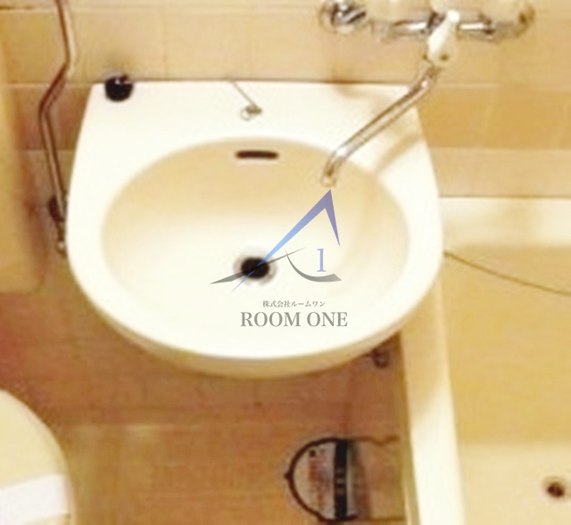 洗面設備　洗面台です。