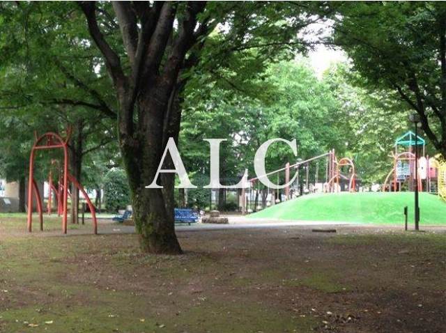 公園　落合中央公園（公園）まで565m