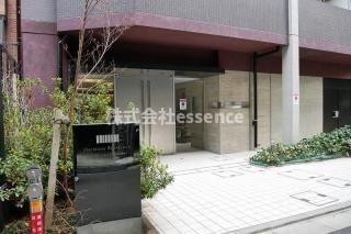 エントランス　弊社ではオンライン対応・現地対応可能です♪