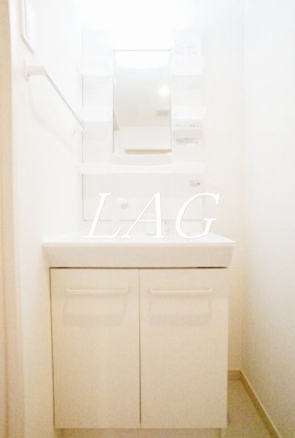 洗面設備　独立洗面台です。