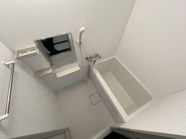 バス・シャワールーム　※同物件別号室の参考写真です。