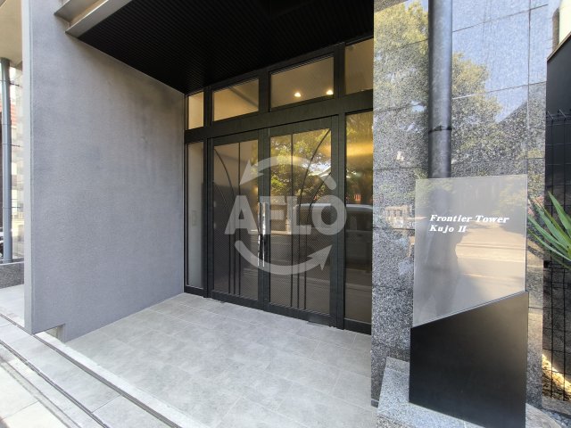 エントランス　フロンティアタワー九条II　エントランス