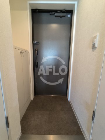 玄関　フロンティアタワー九条II　玄関スペース