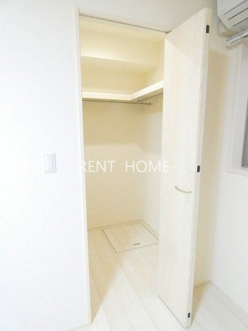 収納　大容量のウォークインクローゼットです。