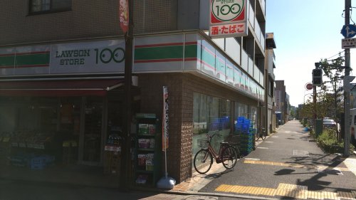 コンビニ　ローソンストア100（コンビニ）まで619m