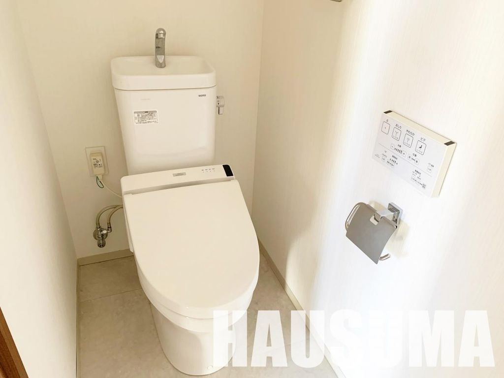 トイレ　トイレ