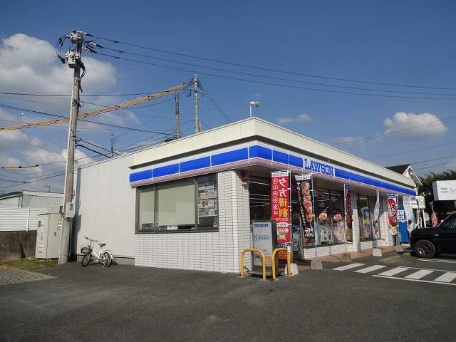 コンビニ　ローソン（コンビニ）まで550m