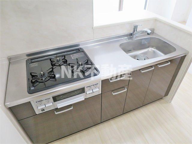 キッチン　お料理しやすいキッチンです