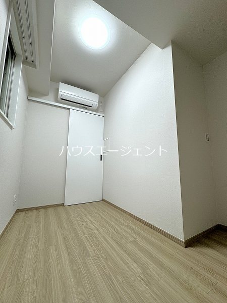 その他部屋・スペース　収納付きで便利なお部屋です。※別室の写真です