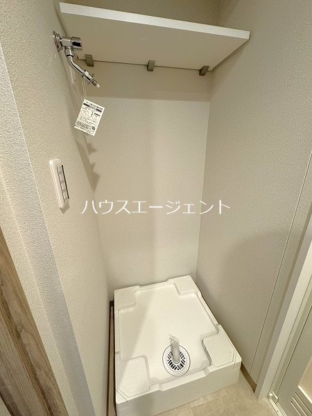 その他設備　洗濯機置き場は室内にあります。※別室の写真です