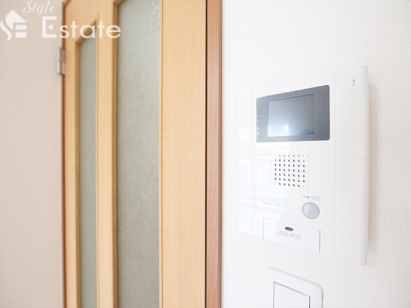 セキュリティ　モニター付きインターホン