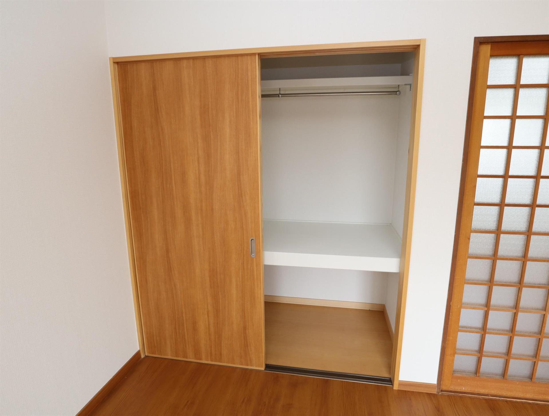 収納　洋室 収納