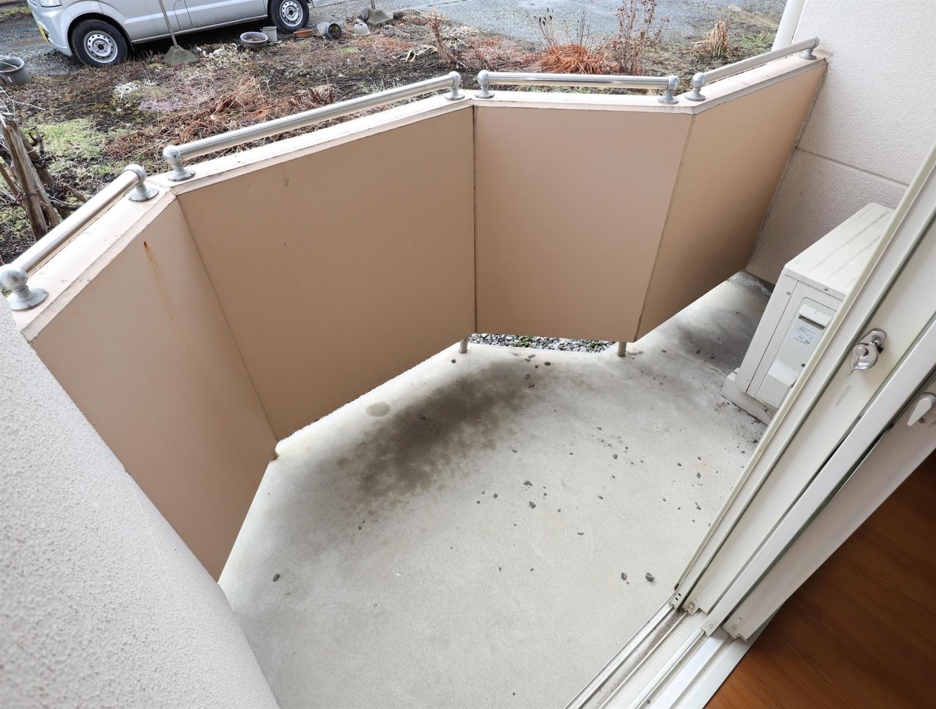 バルコニー　バルコニー