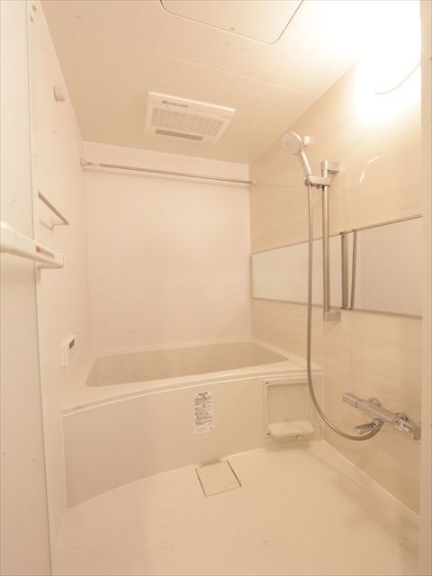 バス・シャワールーム　追い焚き浴室暖房乾燥機能付バス