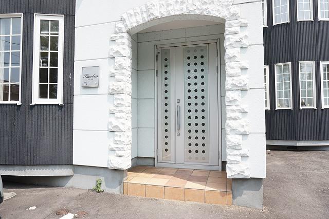 エントランス　エントランス