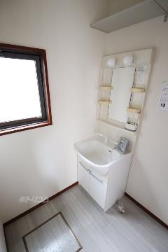 洗面設備　洗髪洗面化粧台