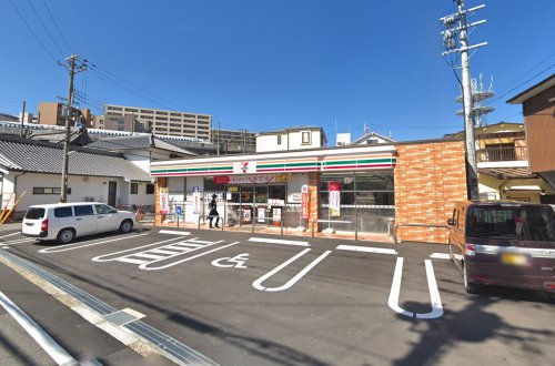 コンビニ　セブンイレブン 大阪加島3丁目店（コンビニ）まで200m