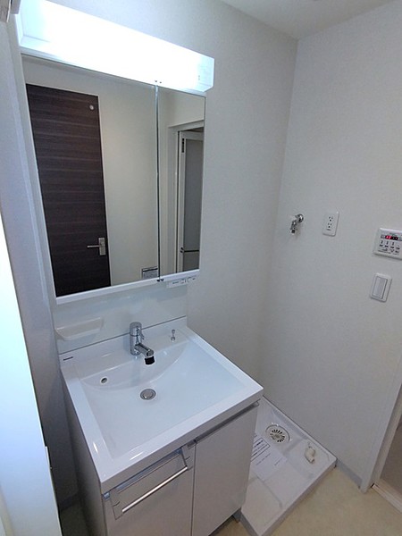 洗面設備　別部屋参考写真