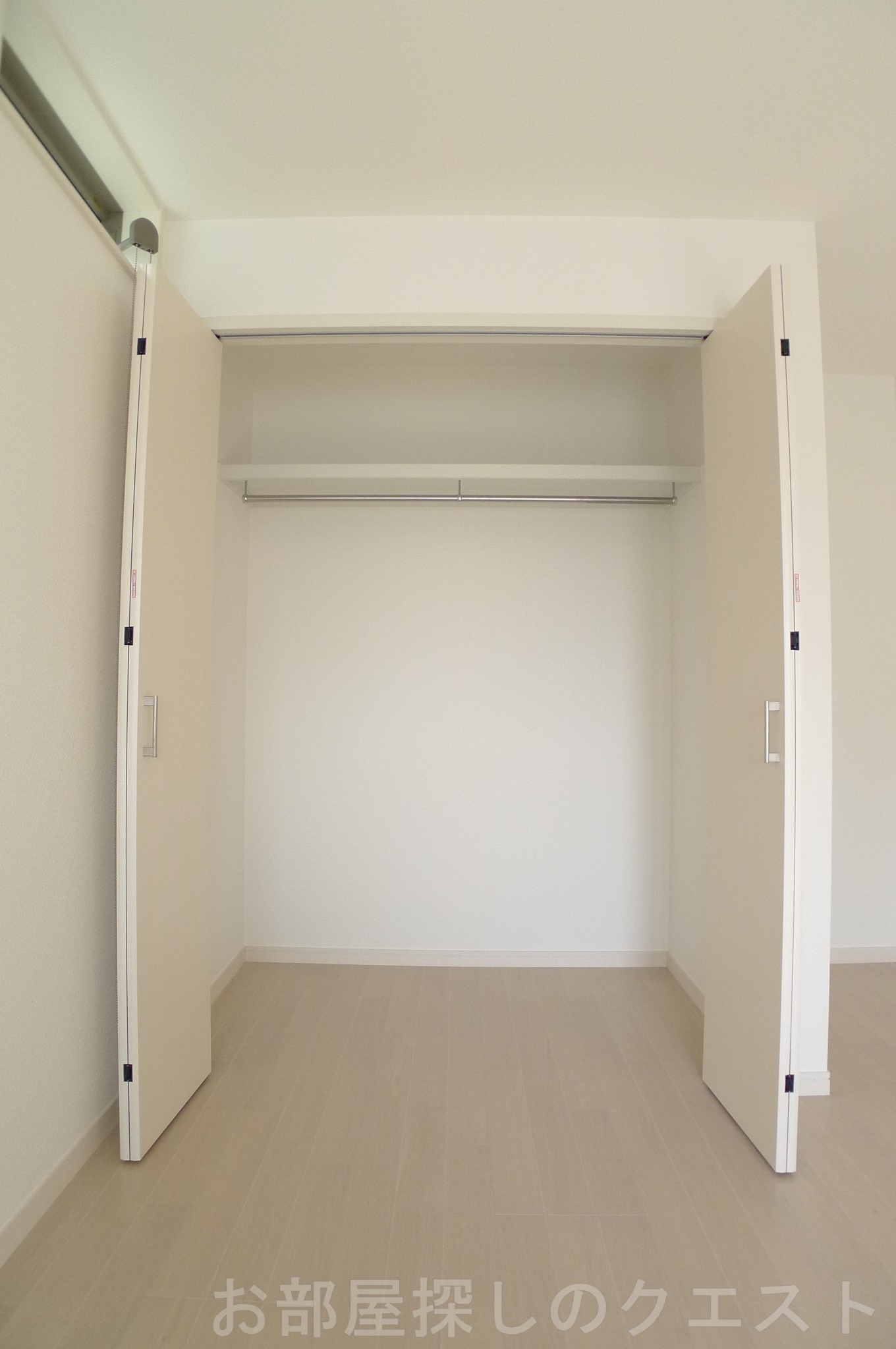 収納　（写真は同仕様）