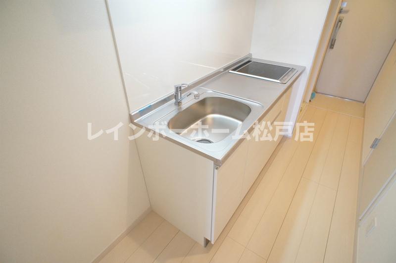 キッチン　きれいなキッチンです