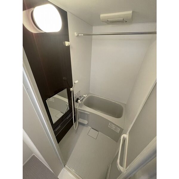 バス・シャワールーム　同じシリーズ物件のモデルルーム写真となります