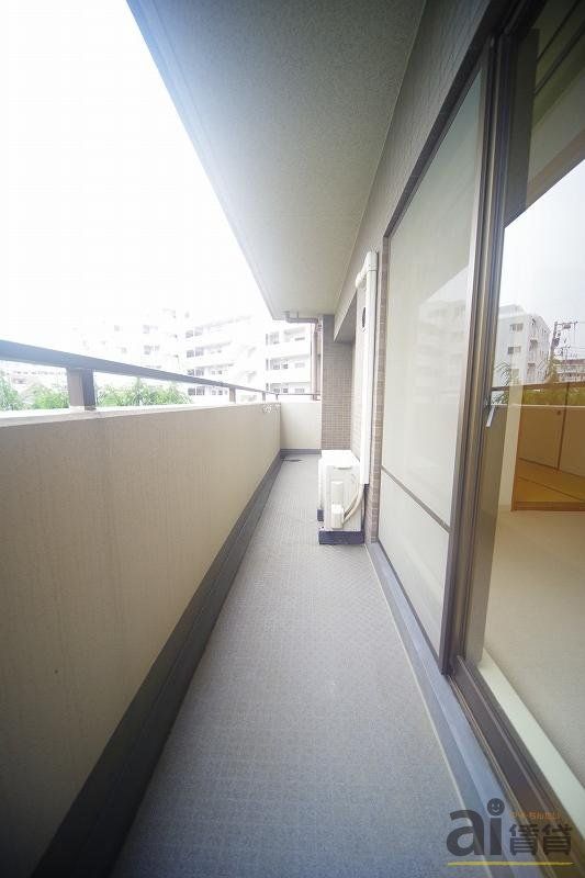 バルコニー　※同仕様写真