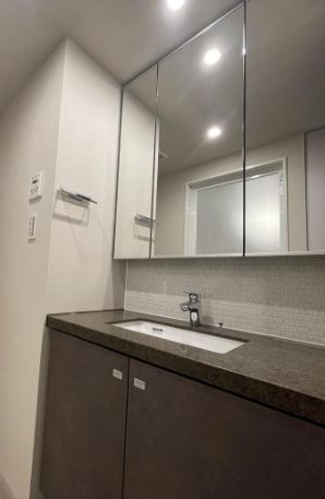 洗面設備　☆嬉しい独立洗面台☆