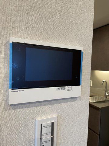 セキュリティ　☆安心のTVモニター付きインターホン☆