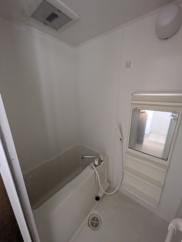 バス・シャワールーム　バス