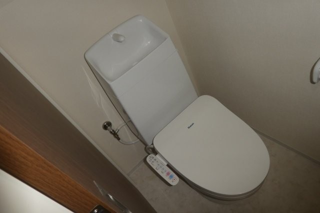 トイレ　ウォシュレット
