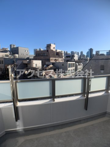 バルコニー　※同建物別室、参考写真