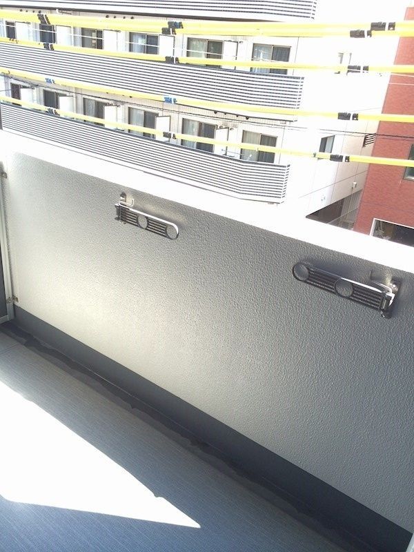 バルコニー　バルコニー