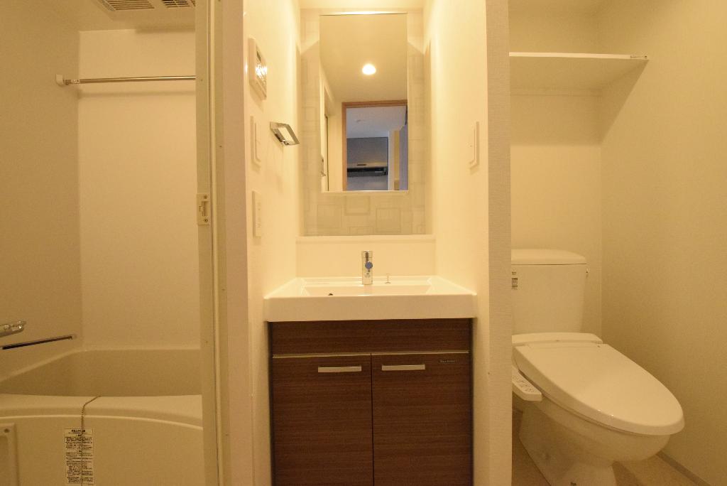 洗面設備　洗髪洗面化粧台