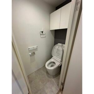 トイレ　落ち着いたトイレです