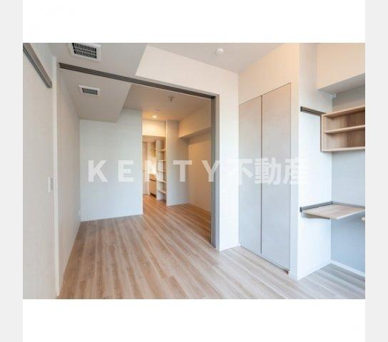 その他部屋・スペース　落ち着いて過ごせるお部屋なので、寝室にいかがでしょうか